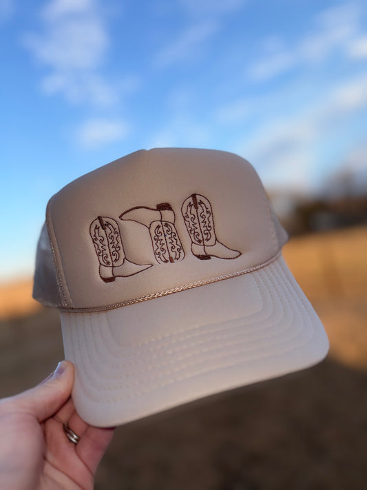 Boots Trio Trucker Cap
